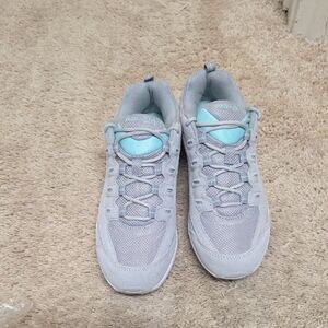 Easy spirit  Light Gray and teal Sneakers